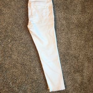 AE white skinny jeans